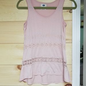 Pink tank top